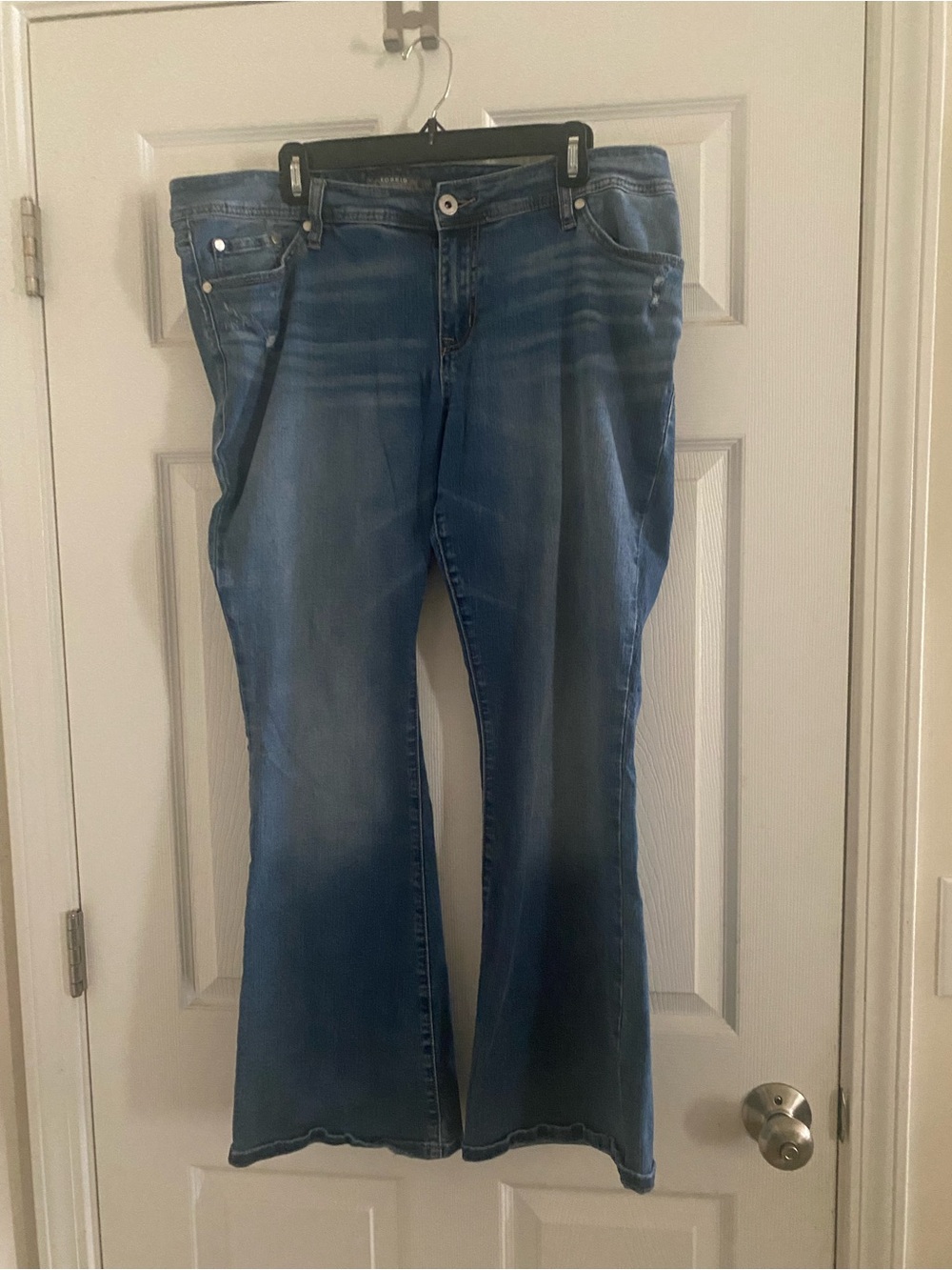 Torrid Mid-Blue Women’s Flare Jeans — Classic Wide Leg